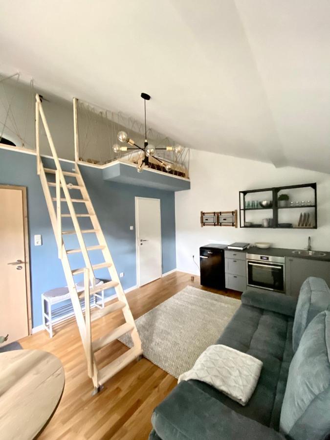 Galerie Apartment Self-Check-In Кольбермор Экстерьер фото